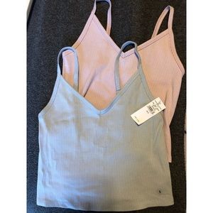 On hold- not for sale 2 AE ribbed crop tops
